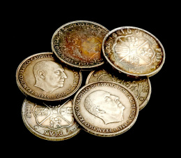 278.  Lote de 6 monedas de 100 ptas de Franco en plata del año 1966