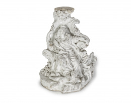 1159.  Muerte de Lucrecia, grupo escultórico de cerámica esmaltada.Alcora, ffs. del S. XVIII.