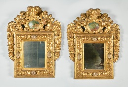 929.  Par de espejos barrocos en madera tallada y dorada.Trabajo andaluz, S. XVIII..