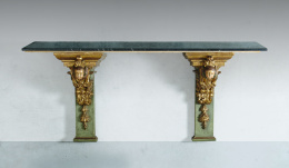 551.  Consola de pared con mármol negro, realizada con dos ménsulas de madera tallada y policromada con ángeles.S. XIX.