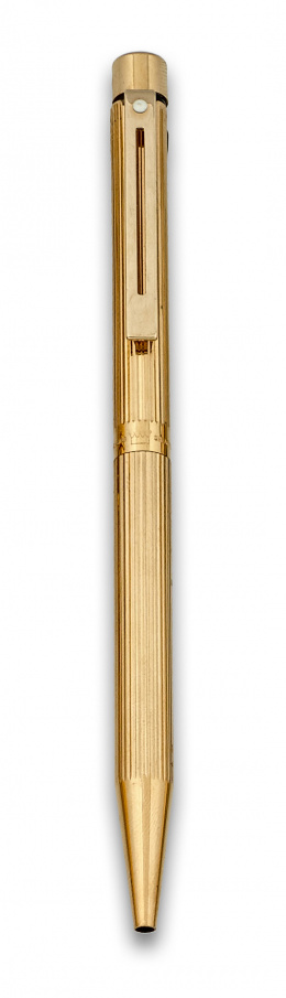 792.  Bolígrafo SHEAFFER modelo Targa laminado en oro.