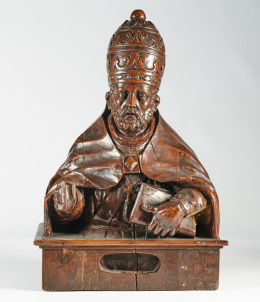 1179.  “Busto relicario” En madera de conífera tallada y patinada.Trabajo centroeuropeo S. XVII..