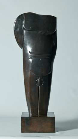 1053.  ELENA LAVERÓN (Ceuta, 1938)“Torso masculino”, 1969.
