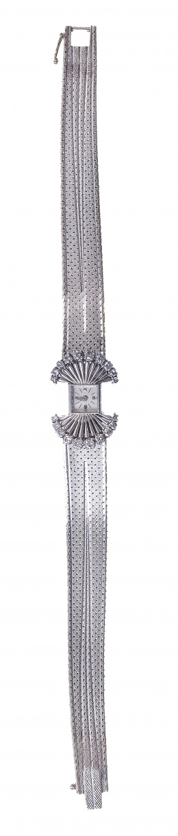613.  Reloj de pulsera Vacheron Constantin años 60 con brillantes