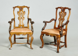 1143.  Pareja de butacas Chippendale en madera de nogal.Inglaterra, mediados S. XVIII.