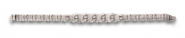 618.  Pulsera articulada en oro blanco mateado de 18K con circonitas.