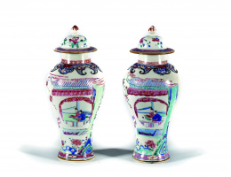 543.  Pareja de tibores Compañía de Indias en porcelana de la “Familia Rosa”.China, S. XVIII