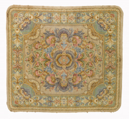 1152.  Alfombra de motivos geométricosNudo español, firmado Vidal, S.XX.