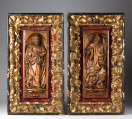 1161.  “San Pedro” y “San Pablo”. Pareja de relieves en madera de nogal.Trabajo español S. XVI.