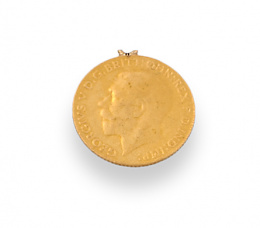 714.  Moneda de 1/2 libra de Jorge V en oro .1911.