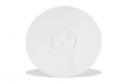 956.  EVA LOOTZ (Viena, 1940)Plato oreja, 2007.