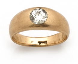 594.  Sortija inglesa c.1930  con solitario de brillante de 0,90 ct aprox de talla antigua.