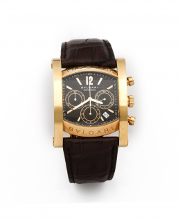 800.  Reloj BVLGARI Assioma Chrono 48. Automático. En oro de 18K. Referencia AA 48 G CH. Número de Fabicación L1908. Con papeles y estuche original. Número 70 de serie de 99.