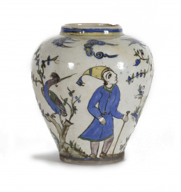 581.  Jarrón globular de cerámica esmaltada con un personaje, garzas y arquitecturas en azul, verde y morado.Quizás Kutahya, Turquía, S. XVIII..