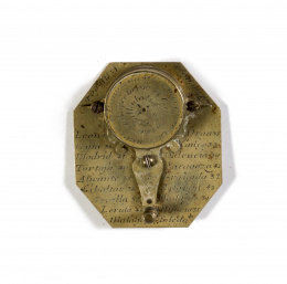 718.  Nicholas Bion (1685-1715)Reloj solar-brújula estilo “Butterfield” en bronce grabado..