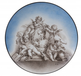 539.  Plato de porcelana esmaltada con una alegoría de las artes y Mª Antonieta en cartela, siguiendo a Boucher.Creil-Montereau, Francia, ffs. del S. XIX.