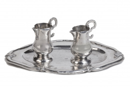 418.  Juego de vinajeras de plata en su color. Con marcas.Ruiz, Cordoba?, S. XVII- XVIII.