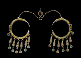 136.  Pendientes de Jbel Siroua