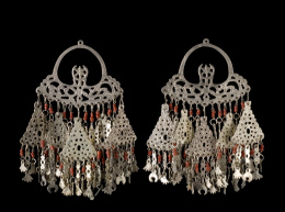 130.  Pendientes “Anabir”