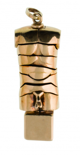 790.  BERROCAL. MICRO DAVID OFF (Opus 120). Escultura-joya colgante en edición limitada en oro macizo de 18K.