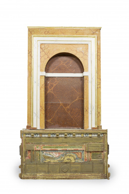 1014.  Mesa de altar y retablo neoclásico en madera tallada y marmorizada.Trabajo español, ffs. del S. XVIII - pp. del S. XIX..