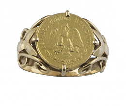 269.  Lote de dos sortijas tipo sello en oro amarillo de 18K