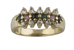 225.  Tres sortijas en oro amarillo de 18K 