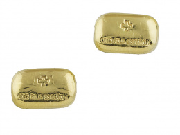 633.  Lote formado por dos onzas de oro de la Cruz Roja española