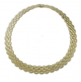 526.  Collar de la joyería GRASSY con diseño de rombos articulados en oro amarillo de 18K