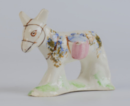 646.  Burrito rosa de loza esmaltada.Sargadelos, tercera época, (1845-1862)