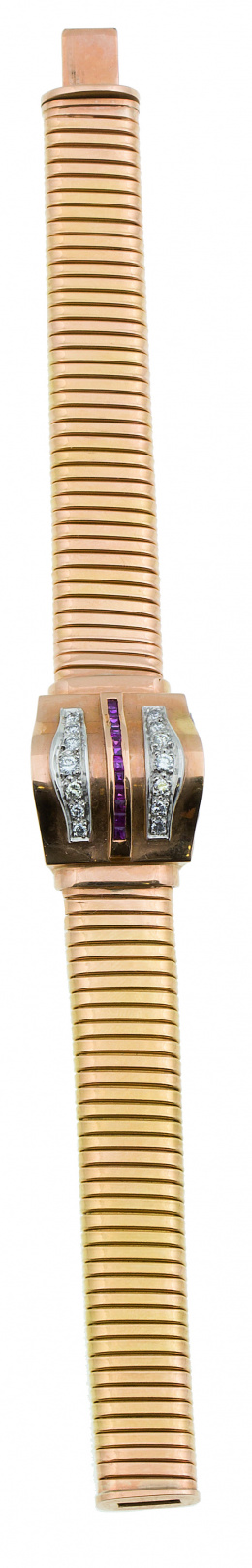 621.  Brazalete chevalière en tubo de gas con centro de volumen geométrico de rubíes y brillantes