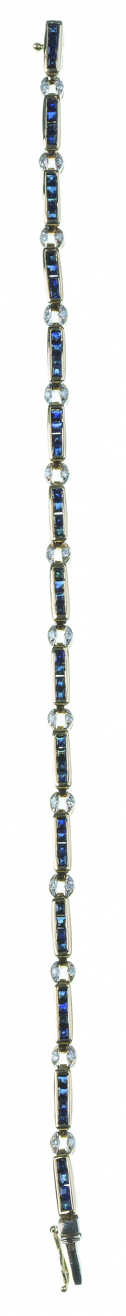 146.  Pulsera con bandas de zafiros talla carré entre arcos de brillantitos