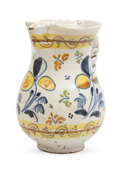 713.  Jarra de cerámica esmaltada con decoración floral.Talavera, S. XVIII.