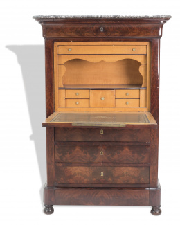 1125.  Secretaire á abattant Luis Felipe de madera de caoba y palma de caoba y madera de limoncillo.Trabajo francés, S. XIX.