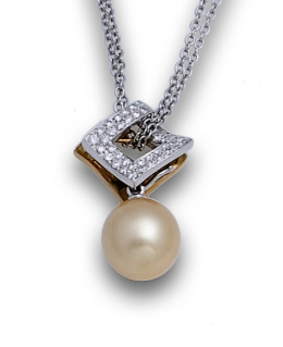 187.  Colgante con perla Australiana Golden desmontable ,y rombo de brillantes en oro bicolor de 18K