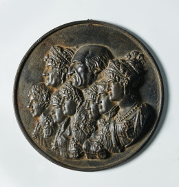 387.  Placa de Hierro fundido representando la familia de Carlos IV.Trabajo español h.1800.