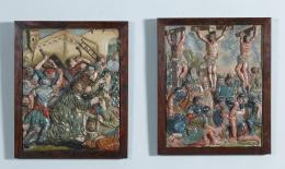 374.  Dos placas en bajo relieve de terracota policromada.“Cristo con la Cruz a Cuestas” y “La Crucifixión”.S. XVIII.