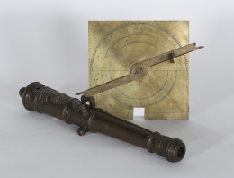 1230.  “Alidada”o regla para instrumentos topográficos o fotográficos de bronce grabado, S. XVII.
