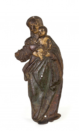601.  Virgen en hierro policromado, S. XVI.