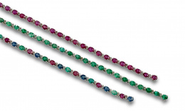 831.  Pulsera rivière de rubíes y parejas de brillantitos.