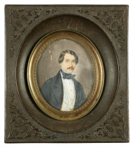 182.  ESCUELA FRANCESA, SIGLO XIXRetrato de caballero con levita bordada en azul..