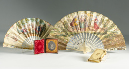 490.  Abanico con país pintado con escena oriental y varillaje en hueso.Mediados del S.XIX .