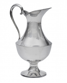 1188.  Jarro de agua de plata, con marcas, Montejo, S. XX.