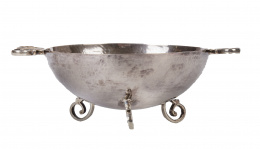 991.  Catavinos en plata en su color, con marcas de López, S. XX.