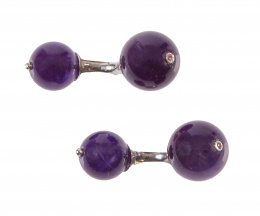 168.  Gemelos dobles con esferas de amatista, con un zafiro rosa en la de mayor tamaño