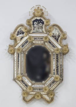 575.  Espejo de Murano, Italia, S. XX