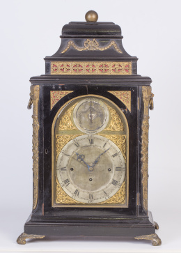 1208.  Gravielle&TolkienReloj Braket Jorge III con caja en madera ebonizada y bronces aplicadosLondres, 1795- 1820