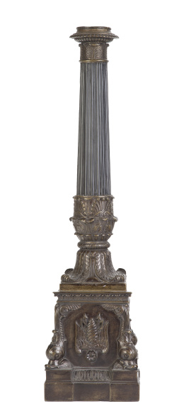 972.  Pie de lámpara de estilo Carlos X.