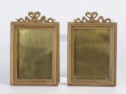 948.  Pareja de marcos de bronce dorado de estilo Luis XVI, trabjo francés, S. XIX