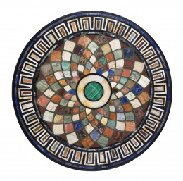 1091.  Pareja de tapas de mármol "specimen"., en malaquita y lapislázuli, entre otras piedras.Trabajo italiano